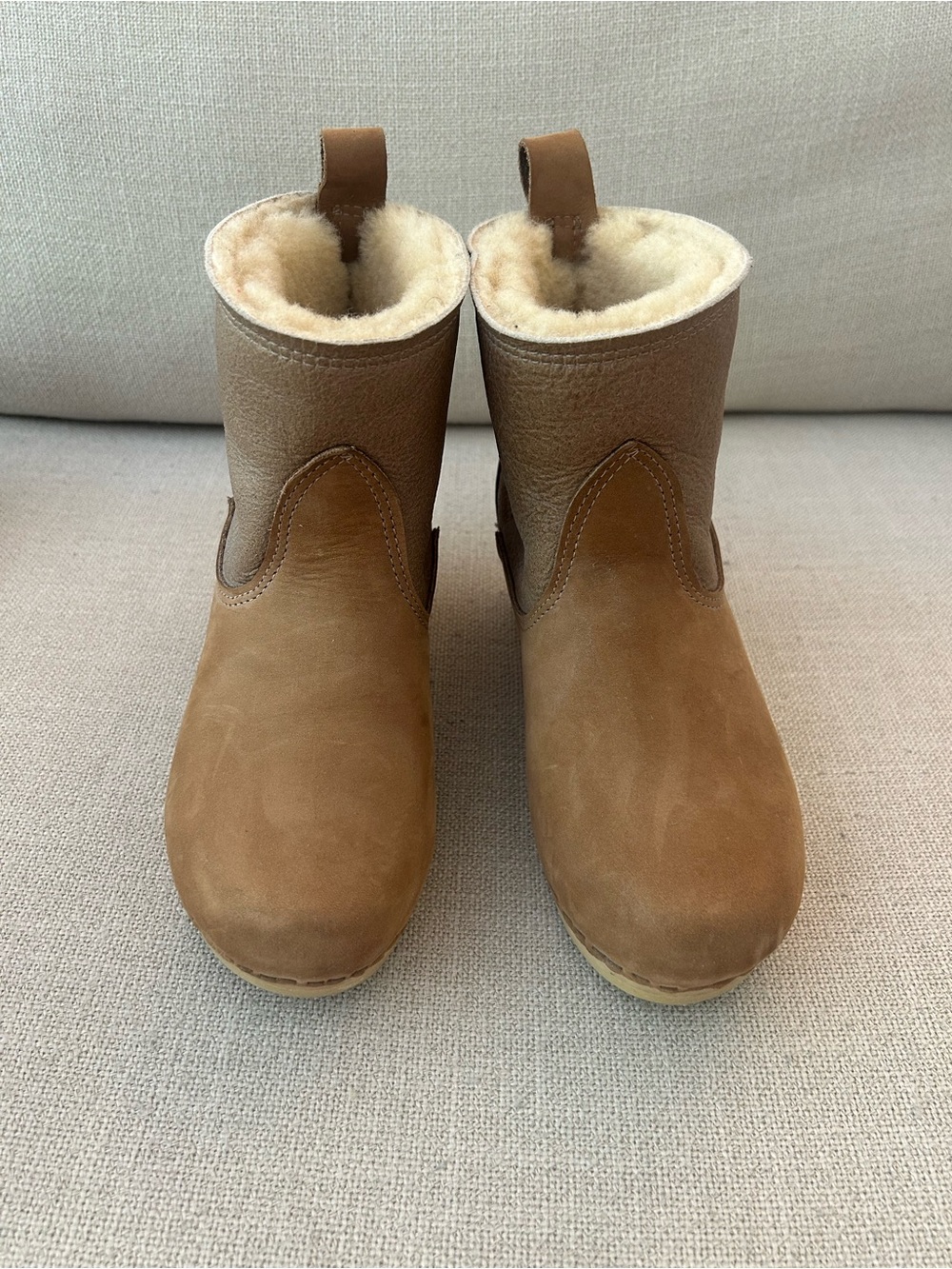 No.6 5" Pull On Shearling Clog Boot on Mid Heel in Honey Aviator - Picture 2 of 7